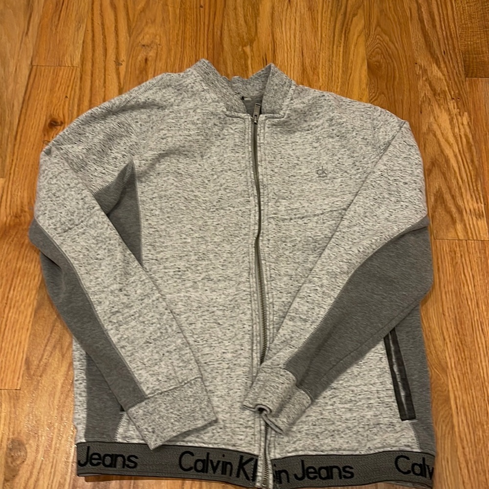 Calvin Klein Zip up size large.